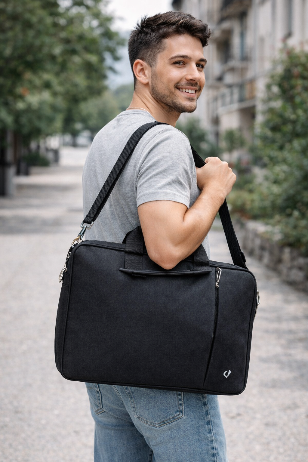 sac à dos classique multi compartiments – confort & résistance sac à dos classique multi compartiments – confort & résistance