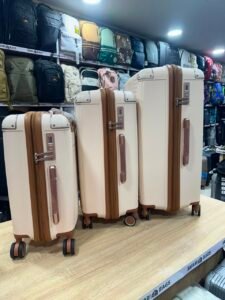 pack de 3 valises Élégance premium – voyagez avec style !